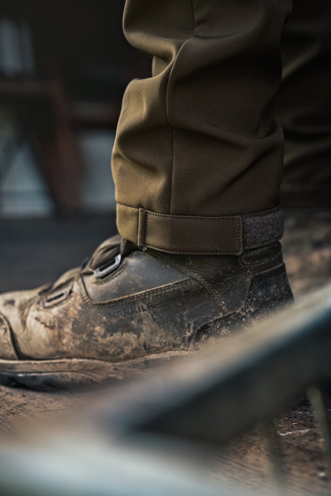 H&auml;rkila Scandinavian Trousers  32inch"- Dark antique bronze / Willow green