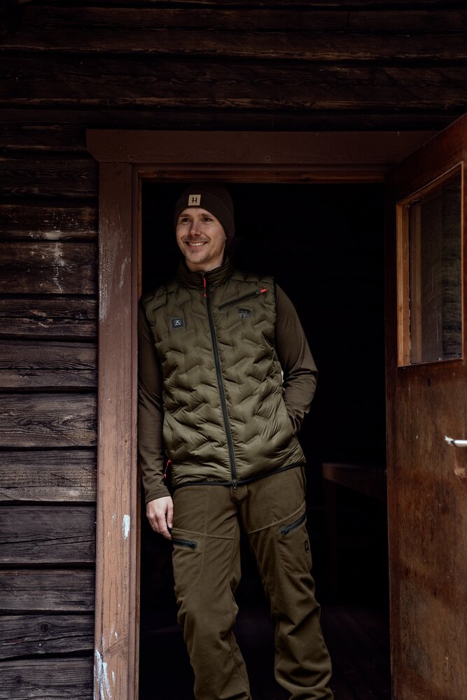 H&auml;rkila Clim8 Insulated Waistcoat - Willow green