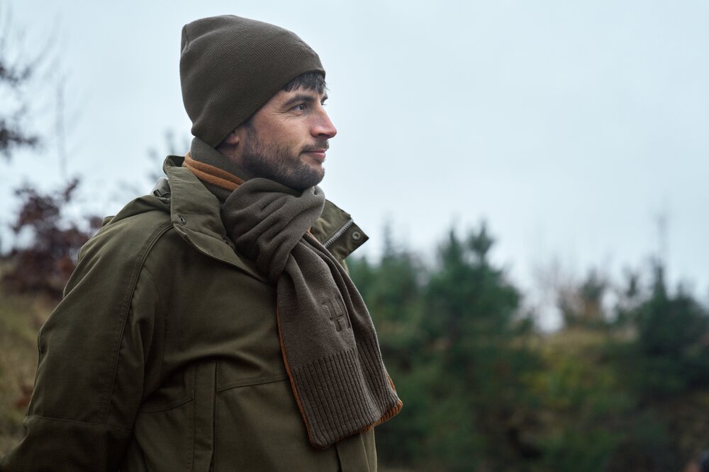 Harkila reversible beanie Shadow brown/rustique clay