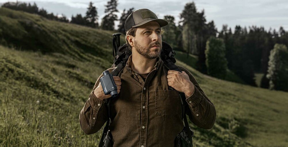 Pulsar Axion XQ19 Compact handkijker