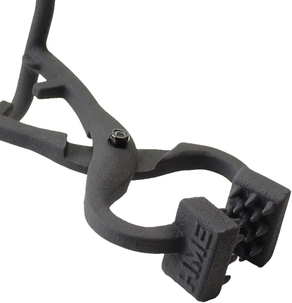 HME Viltang  Deer Skinning Claw &ndash; Effici&euml;nt en veilig wild villen