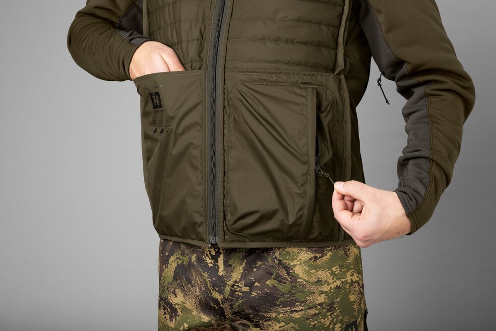 1201150 Harkila Deerstalker camo reversible packable waistcoat Willow green/AXIS MSP&reg;Forest