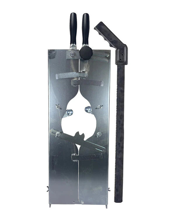 Schedel afzaagset voor hertentrofee&euml;n &ndash; Verstelbaar voor edelhert, damhert en sikahert