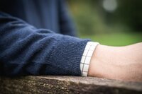 406070020 Seeland Pine V-neck pullover