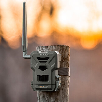 SPYPOINT Flex Wildcamera