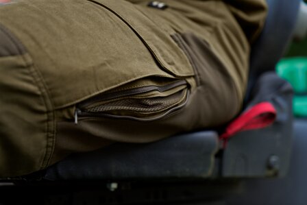 101480091 Harkila scandinavian trousers dark olive willow green