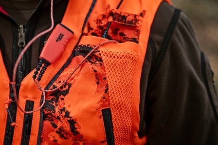 H&auml;rkila Wildboar Pro Blaze Camo Waistcoat