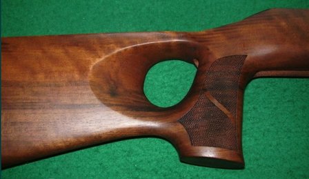 Blaser R8 Thumbhole / duimgat kolf 