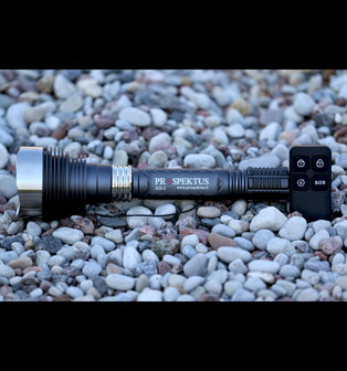 0305&nbsp;Professional Hunting Flashlight AS-1 using with a rifle