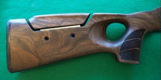 Blaser R8 Thumbhole / duimgat kolf met aanpasbare kolf 