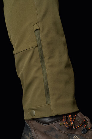 Blaser HunTec Charger Pants, dark olive