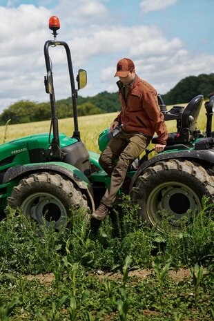 101480091 Harkila scandinavian trousers dark olive willow green