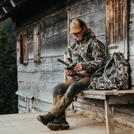 Hunter 4G Mini – Compacte wildcamera met AI-herkenning en laagste gebruikskosten