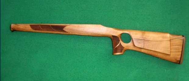 Remington 700  Thumbhole / duimgat kolf 